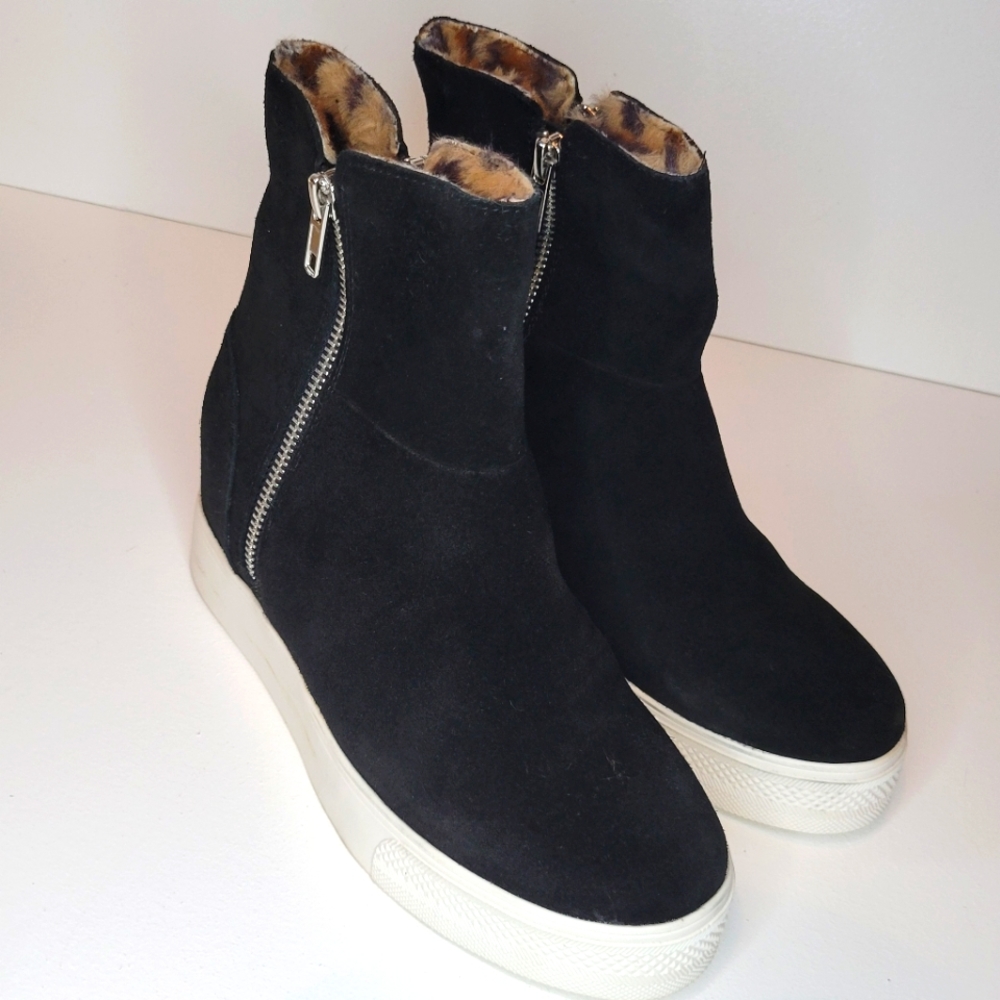 Women's Shoes Steve Madden Booties wedgie black suede faux fur Size 7.5 New